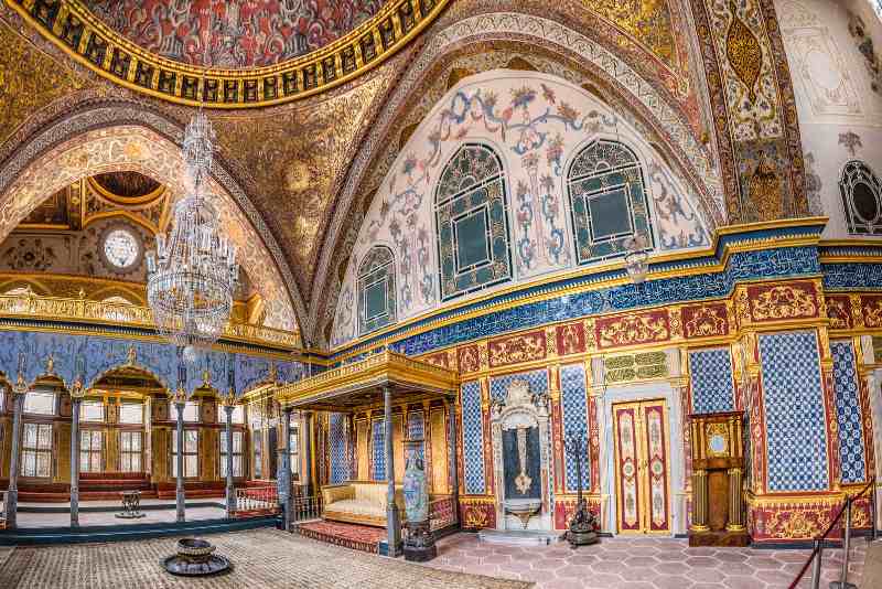 10 Days of Turkish Magic: Exclusive Discounts for Couples