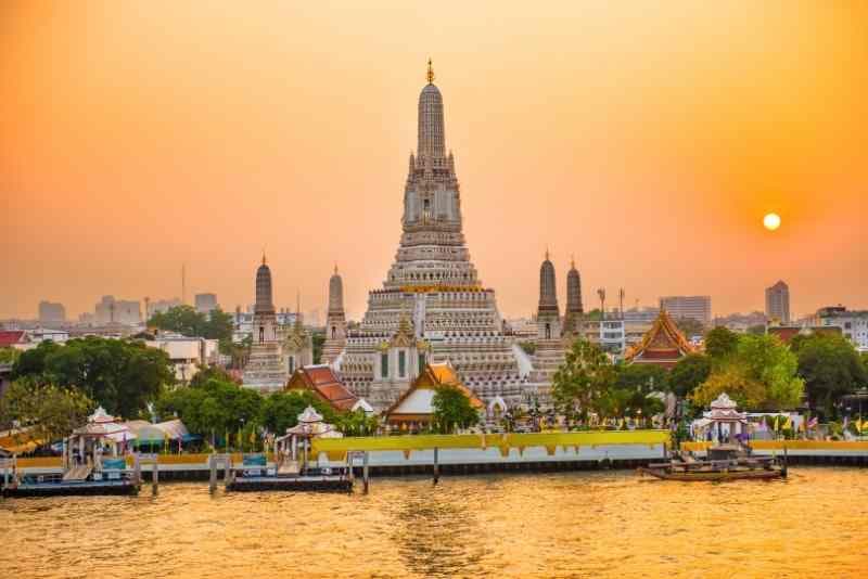 Bangkok & Pattaya Adventure Squad: A Friends Tour Package
