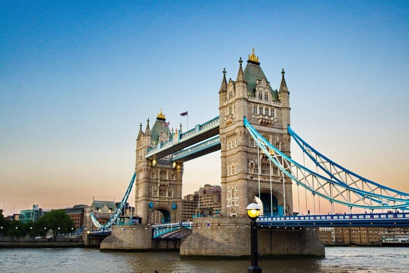 Classic European Highlights Group Tour Package 8N9D (All Indian/Jain Meal Inclusive)