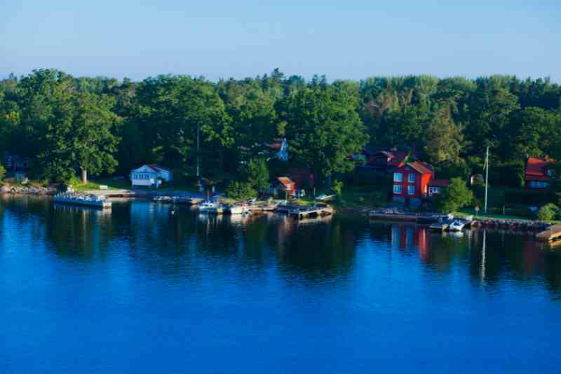 Stockholm via Orebro 