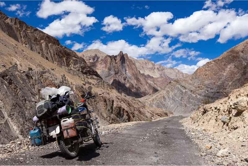 leh ladakh bike trip packages