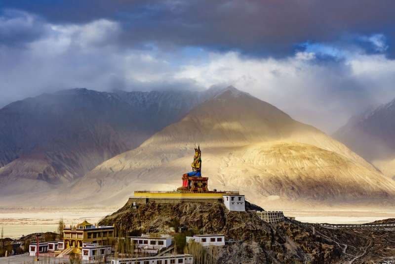 leh ladakh package