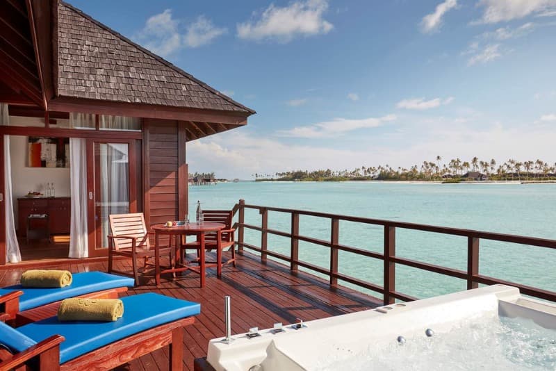 Maldives Getaway: 2N Grand Beach Villa + 2N Water Villa at Sun Siyam Olhuveli